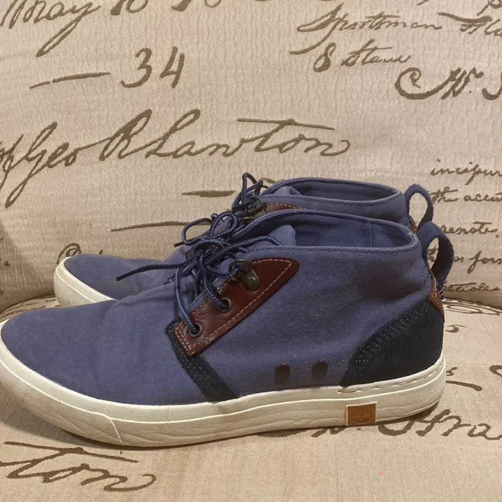 Timberland - Picture 2 of 7
